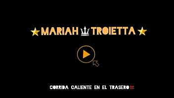 Mariah scopata dopo aver preso la banana 2parte