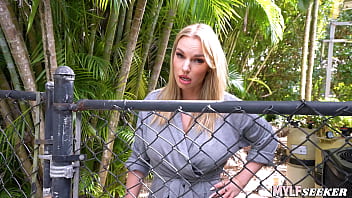 Spying On Rachel Worked Out!