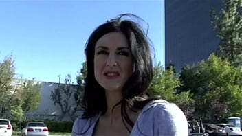 Fucking brunette milf mom