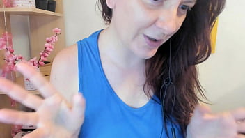 Your beautiful Italian stepmother teaches you masturbation