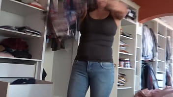 I dress in jeans so my stepson can cum twice in my ass, I love his big cock