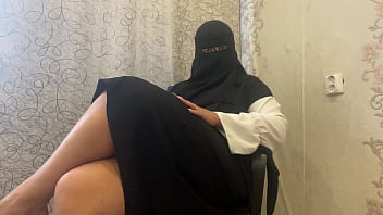 Hijab arab stepmom masturbation