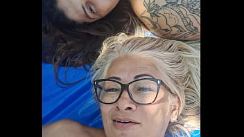 Naturismo com sensualidade e sacanagens