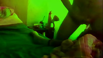 Angie casada infiel y puta sale desesperada a buscar pija y se lleva una tremenda cogida con facial a ido