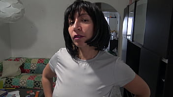 French amateur stepmom lets horny stepson watch how she pisses from her hairy pussy