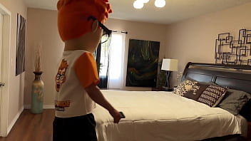 Backroom Blowjobs & Banking with Alexis James: A Milf's Guide to Rising Assets!