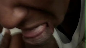 ..she acted like she didnt know it was supposed to cum !!