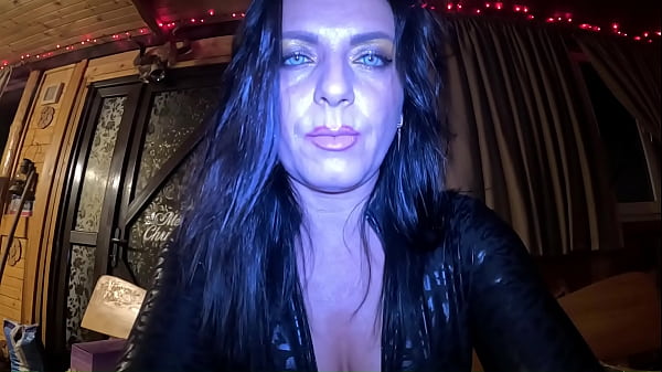 Vampire JOI Domination – Gooning Whispers, Spit & Obedience