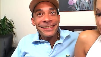 Chelsie Rae Can Take Cocks Of Impressive Sizes