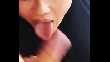 Paguei o empréstimo com boquete