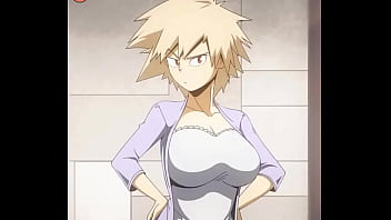 La madre de baukugo enseña las tetas