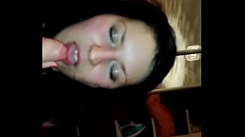 Брюнетка - Пососала Для Разминки_-)