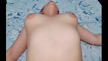 Grabando los senos y los gemidos de joven milf mexicana latina culo gordo bit butt big ass latina amateur