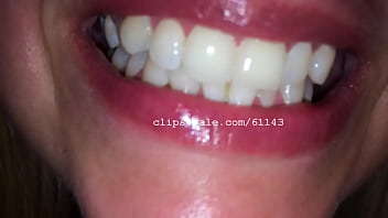 Mouth Fetish - Diana Mouth Video 1