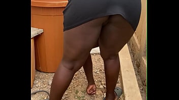 He gave me a hot short fuck (outdoor fuck)