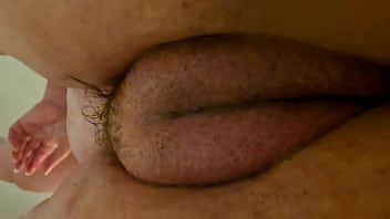 Amateur BBW Mature Candid Sandra hidden camera in shower