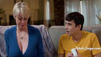 Gamer Meets His Stepmom's G-Spot