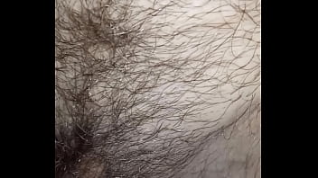 GretaLa minigonna e pelo - Sep 11, 2025