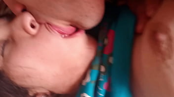 A mamá le gusta tomar la leche