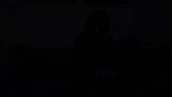 Großer cum für Petite Bitch die in viele positionen tiefdurchgezogen wird & gesc