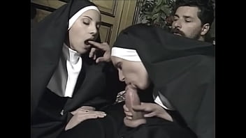TENTAÇÃO SEXUAL: Padre e suas Noviças
