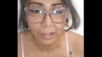 Videollamada con cliente sale al internet.