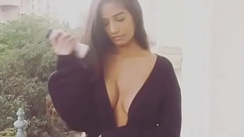 Hot boobs