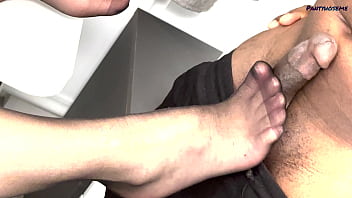 Black Mo Gets Some White Pussy In Pantyhose