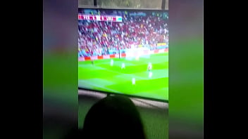 Me follo a la mama de mi amigo mientras vemos el juego de Portugal Vs Uruguay 2-0 que rico es