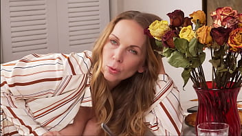 Stuff Your StepMom For Thanksgiving! Kymber Leigh - AITSF231117