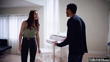 Guy gets into stepbrothers wifes panties