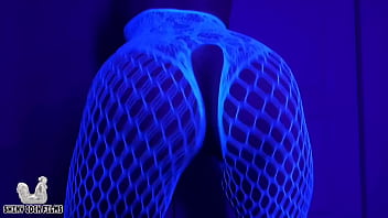 MILF Twerking Tease: Big Booty Bouncing - Jane Cane