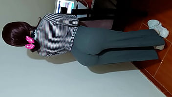 Delicious horny housewife eager to lubricate in the stifled sighs FIRST TIME ANAL SEX, HARDCORE AND CUM INSIDE A BIG ASS MILF (18 years old)