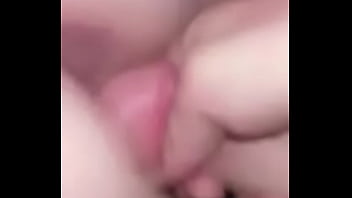 Squirting milf