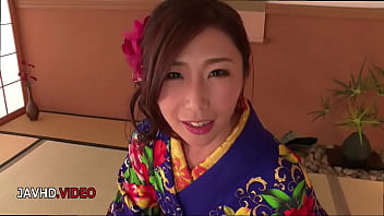 Seductive Kimono-Clad MILF Ayumi Shinoda Pleasures with Passionate BJ & More