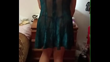 Milf pussy jovencito se folla a su madrastra cuando el Papa se va a trabajar