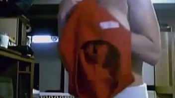 Cute mom with tits - more girls at portubler.com