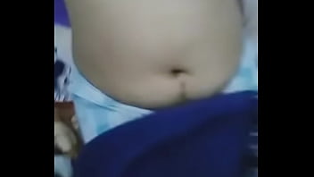 Aurora Se quita la pijama para tener Sexo