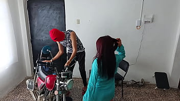 Exclusive!! I seduce my neighbor while he's cleaning his motorcycle.