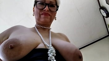 Peter&Aimee: Mutual oral sex of mature spouses... ))