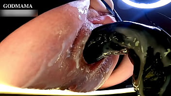 MAMA’s Wet Gaping Venus Cock Trap Pussy Will Suck Milk And Dehydrate Your Cock