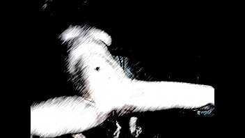 Hot chick fucks a dildo