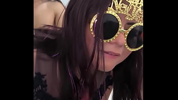 I JUST MET HIM AND WE HAD SEX!! THE NEW YEAR'S EVE PARTY WAS OVER AND I WAS WITH A NEW FRIEND. AFTER TALKING FOR A FEW MINUTES WE WERE ALREADY HAVING VERY PASSIONATE SEX.