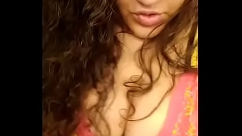 Lil-Ryda bouncing her phat thick ass