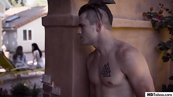 Chanel Preston, Evelyn Claire - StepBro And step Sis Fighting Over Mommy's Pussy