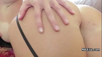 Horny MILF Gets Kinky