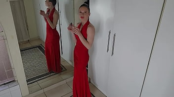 Bet you cant keep your pants on while watching me undress