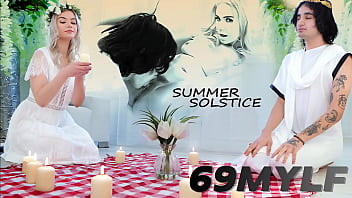 Milf Try to Impregnate During the Summer Solstice