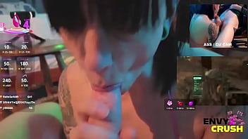 Gamer girl in kitty bikini drools all over his cock