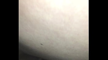 Cuarentena con madre soltera quiere mi leche adentro